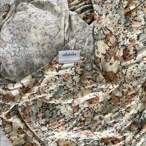 Solly Baby Floral Wrap